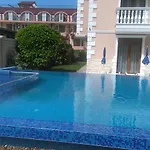 Aristokrat Guest house