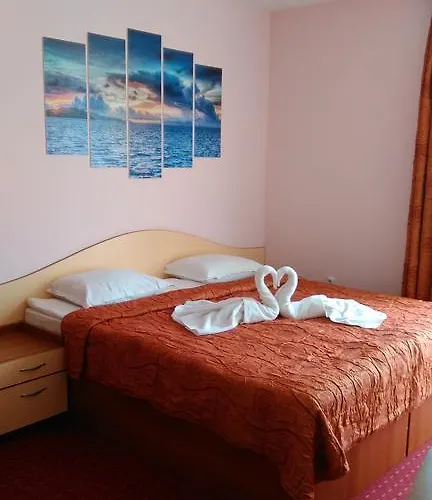 Aristokrat Guest house 2*