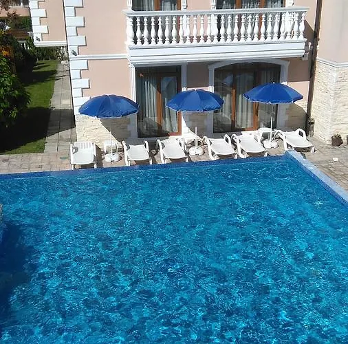 Guest house Aristokrat 2*